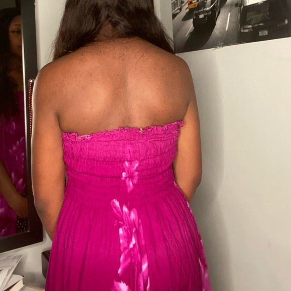 Dress - Picture 3 of 3